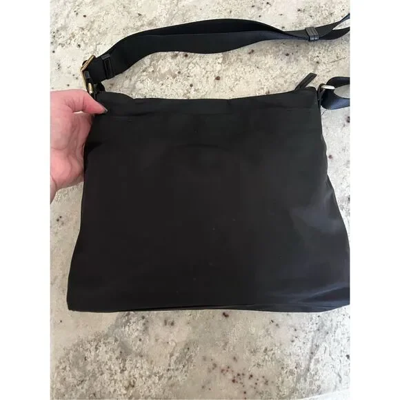 Tumi Voyageur Capri Black Nylon Crossbody Bag EUC - Picture 4 of 9